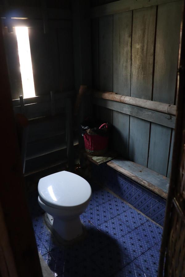 Firefly Guesthouse Prek Svay Village Exterior photo